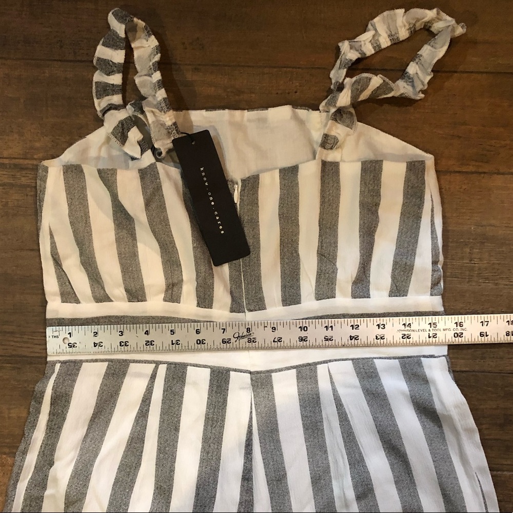 NWT Grey and White Romper from Nordstrom - Picture 6 of 8